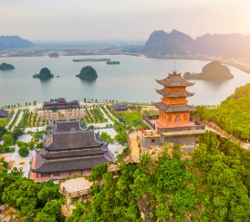 Tour Hành Hương Miền Bắc 2N1Đ – Khám Phá Tam Chúc, Bái Đính, Tràng An