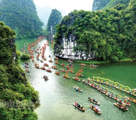 TP.HCM - HÀ NỘI - NINH BÌNH VĂN MIẾU QUỐC TỬ GIÁM - QUẢNG TRƯỜNG BA ĐÌNH - TRÀNG AN - CHÙA BÁI ĐÍNH