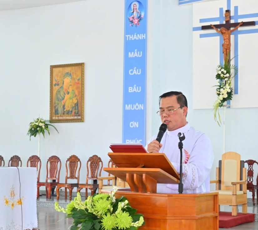 Hành Hương Đức Mẹ La Mã – Vui Chơi Lan Vương