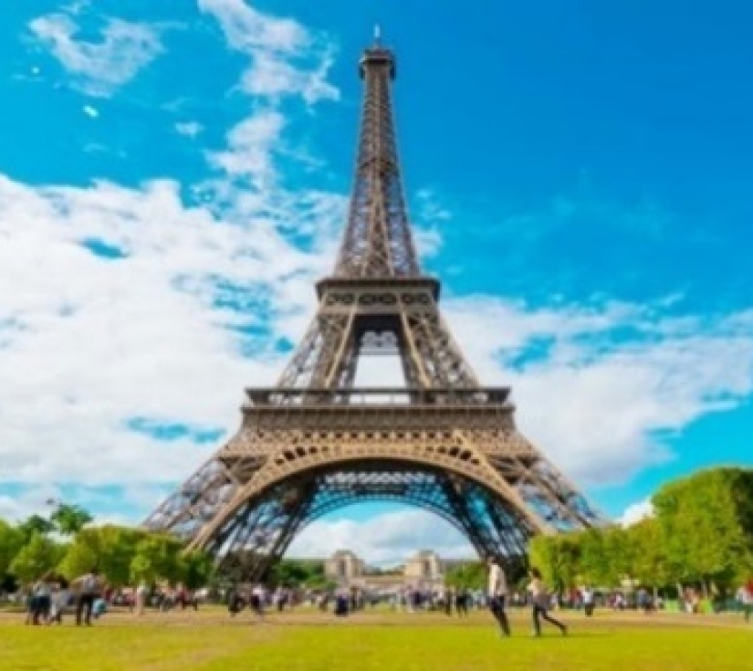 PARIS - LUXEMBOURG – FRANKFURT – COLOGNE  – BRUSSELS -ZAANSE SCHANS-AMSTERDAM                                                                  