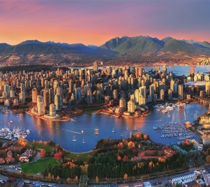DU LỊCH ĐÔNG - TÂY CANADA   TORONTO – NIAGARA FALLS – THOUSAND ISLANDS  OTTAWA – VANCOUVER – VICTORIA 
