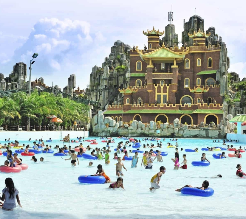 GỐM SỨ BÌNH DƯƠNG  - NÔNG TRẠI CÀNG CUA - VƯỜN THÚ ĐẠI NAM 