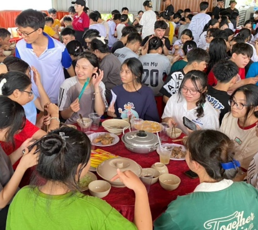 NGÃ BA GIỒNG  - KHU TRẢI NGHIỆM RIO 