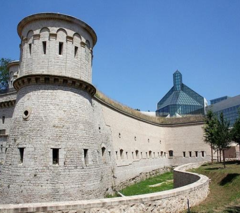 ĐỨC - HÀ LAN – BỈ - LUXEMBOURG – PHÁP 9 ngày 8 đêm