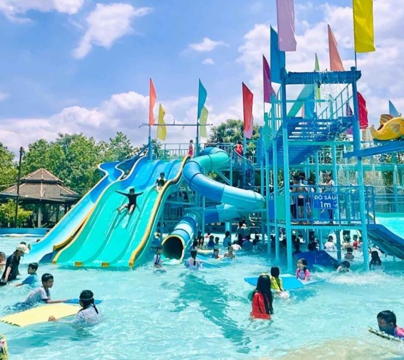 THẢO CẦM VIÊN  – ĐẦM SEN NƯỚC 