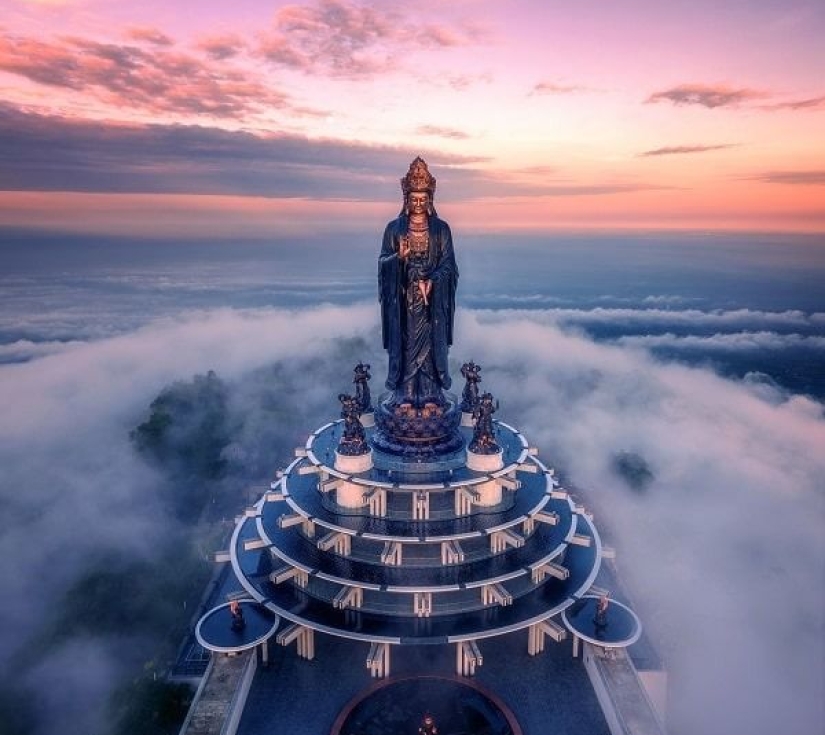  KHỞI HÀNH AN GIANG:  TOUR CÁP TREO NÚI BÀ ĐEN – TÂY NINH – BIỂN VŨNG TÀU/ 2 NGÀY 2  ĐÊM 