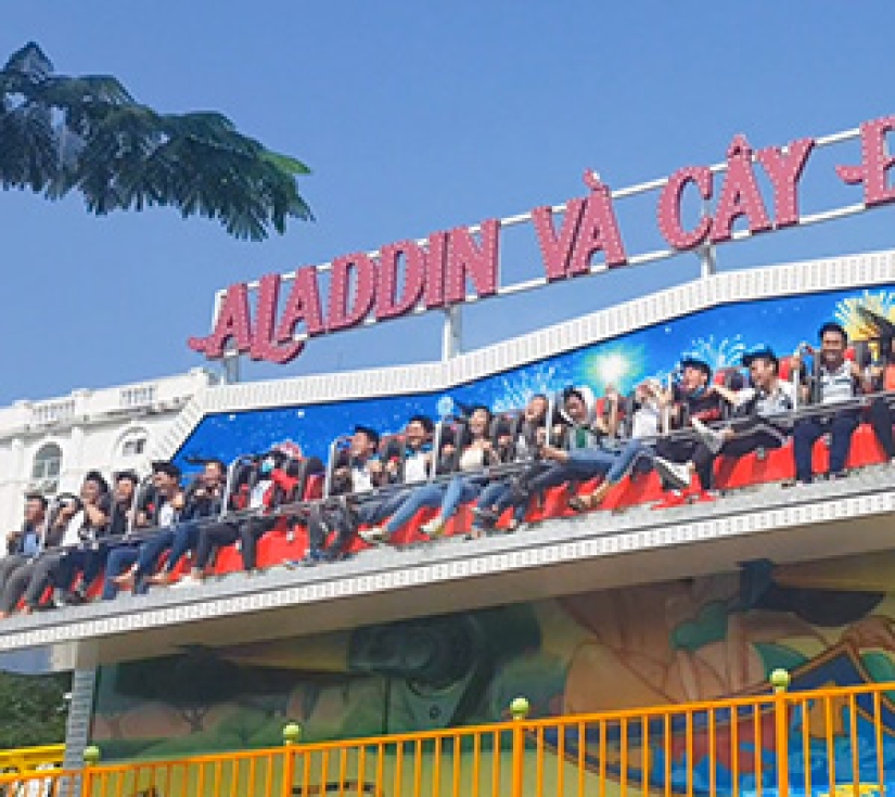 RẠCH GẦM XOÀI MÚT  CÔNG VIÊN GIẢI TRÍ KITTYD & MINNIED