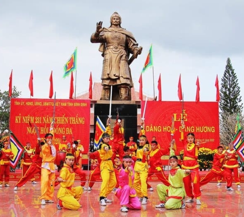 QUY NHƠN “THÀNH PHỐ THI CA”