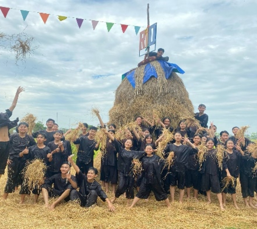 NGÃ BA GIỒNG  - KHU TRẢI NGHIỆM RIO 