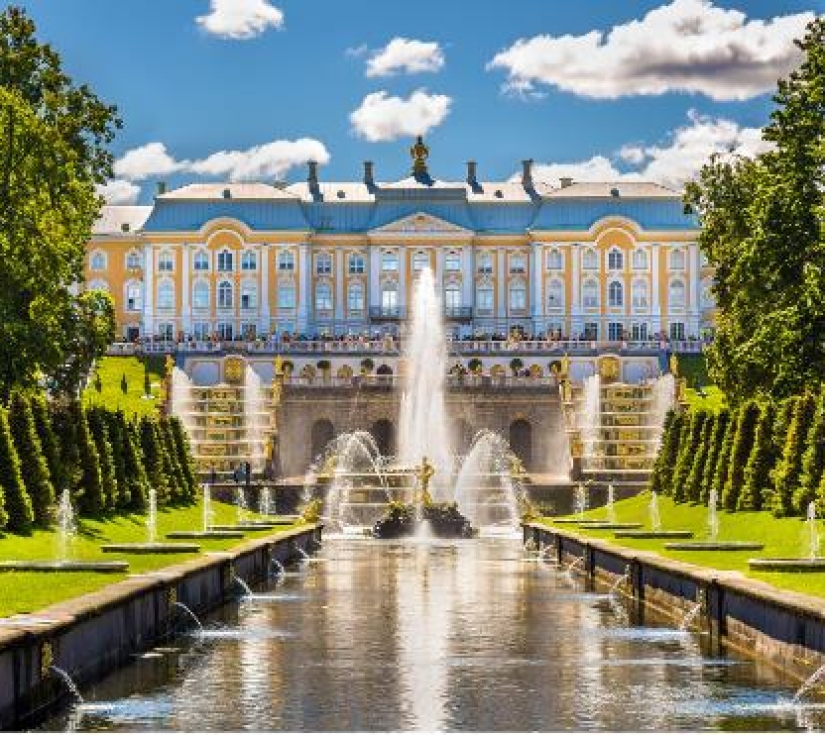 MOSCOW – SAINT PETERSBURG – THÀNH ĐÔ
