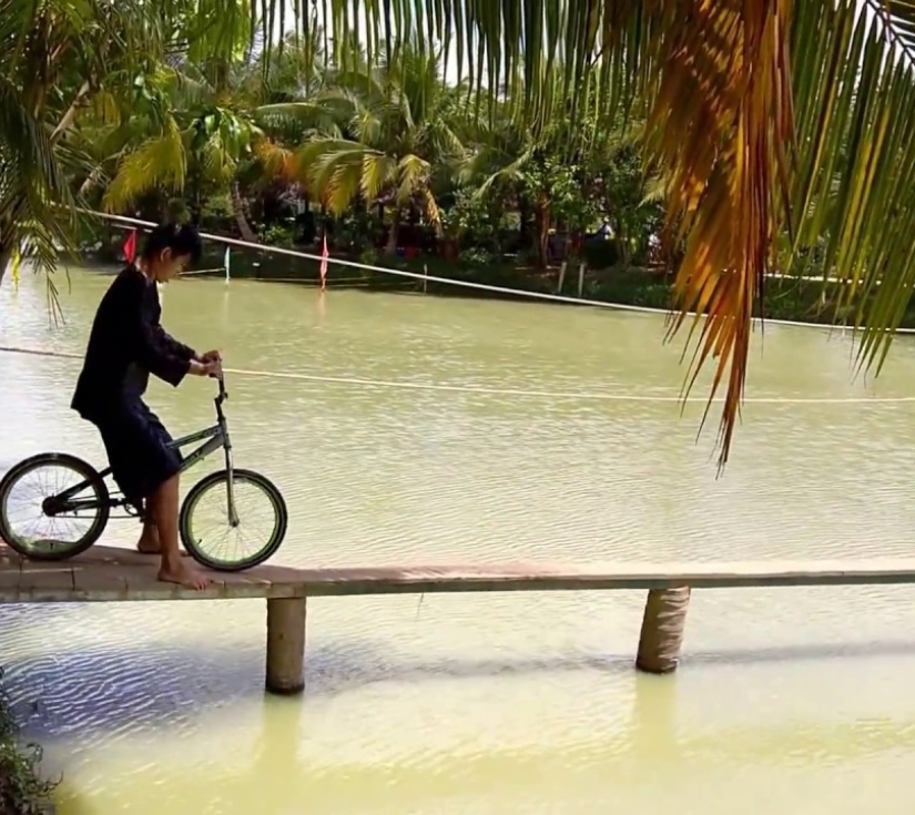 KHU LƯU NIỆM NGUYỄN THỊ ĐỊNH  KHU DU LỊCH LÀNG XANH