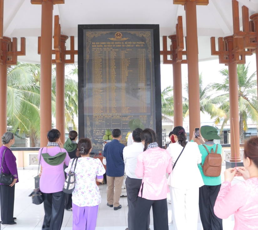 DI TÍCH LÁNG LE - BÀU CÒ & VƯỜN THÚ MỸ QUỲNH SAFARI