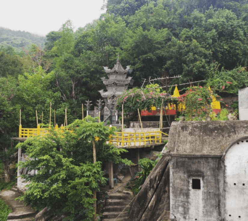 Hành Hương Núi Chứa Chan – Dinh Thầy Thím | Tour Tâm Linh 2 Ngày 2 Đêm