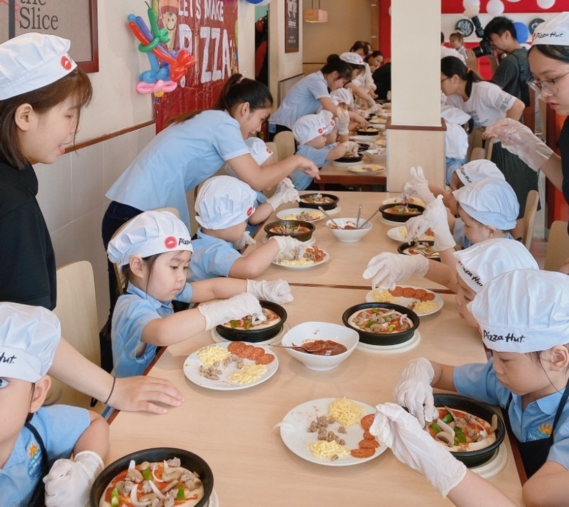 Lớp Học Làm Pizza Cho Bé – Tour Ngoại Khóa Vui Nhộn