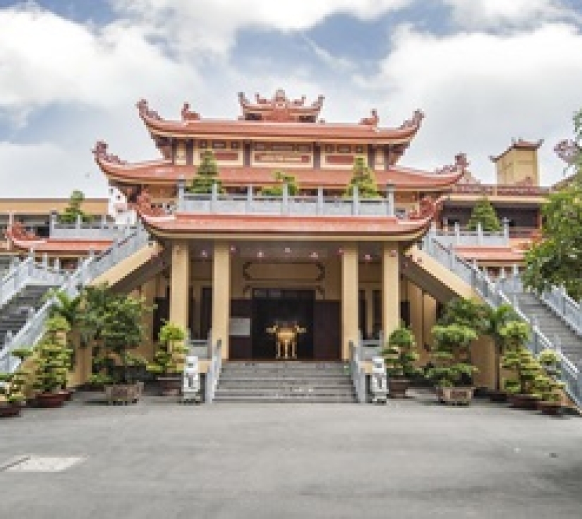TOUR DU LỊCH HÀNH HƯƠNG – 10 CHÙA MIỀN TÂY