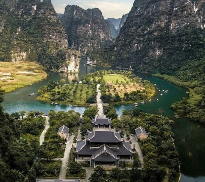 TOUR TP.HCM - HÀ NỘI - NINH BÌNH 3 NGÀY 2 ĐÊM
