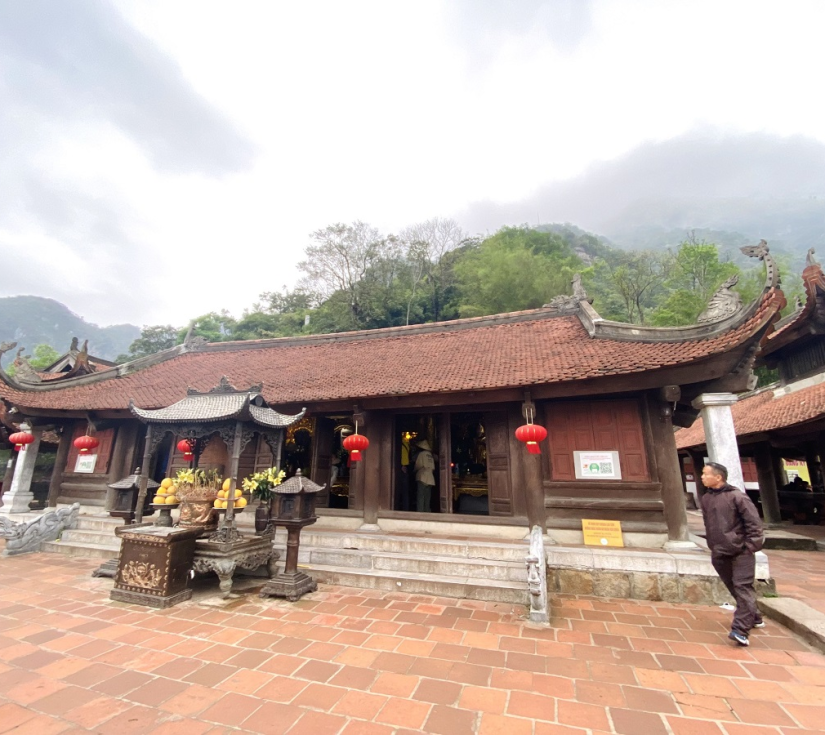 Tour Hành Hương Miền Bắc – Yên Tử 2 Ngày 1 Đêm | Về Vùng Đất Phật Linh Thiêng