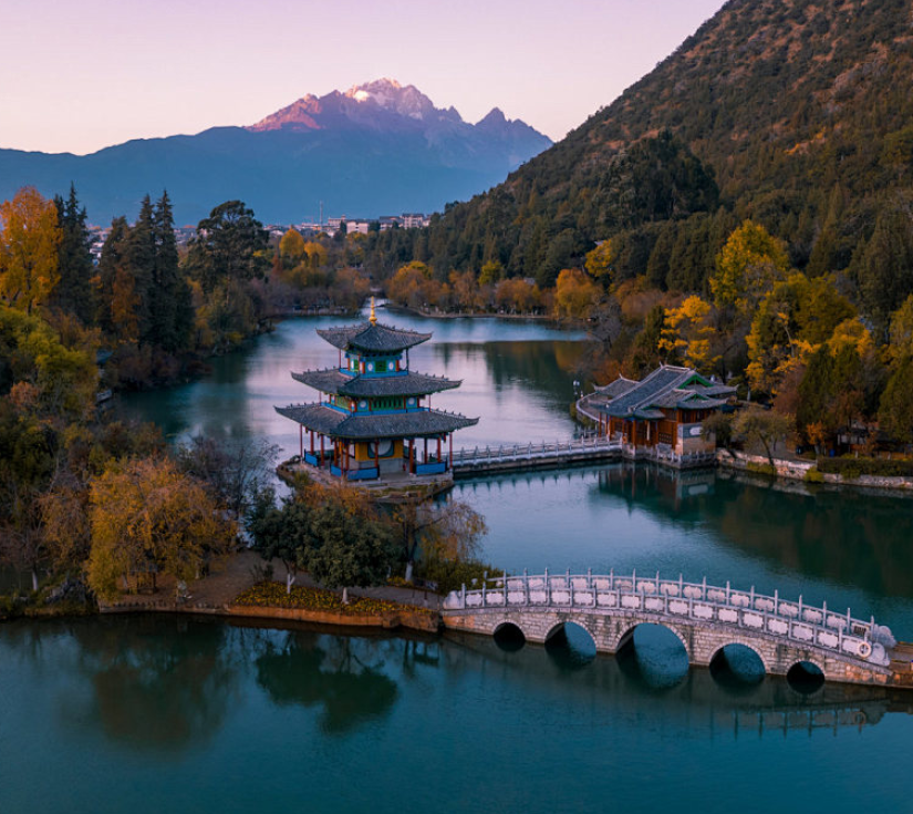 TP HỒ CHÍ MINH – LỆ GIANG - SHANGRILA - SA KHÊ CỔ TRẤN ĐẠI LÝ 5N4D 