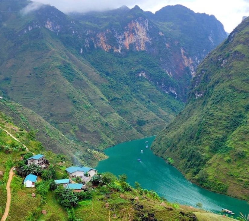 LIÊN TUYẾN ĐÔNG - TÂY BẮC - HÀ GIANG - SAPA - FANSIPAN
