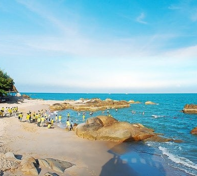 Tour Xe Lửa Phú Yên 3N3Đ – Khám Phá Cao Nguyên Vân Hòa, Gành Đá Dĩa, Tháp Nghinh Phong