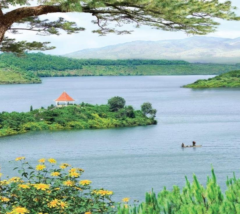 Thuỷ Điện Yaly – Biển Hồ Gialai – Kontum - Măng Đen 