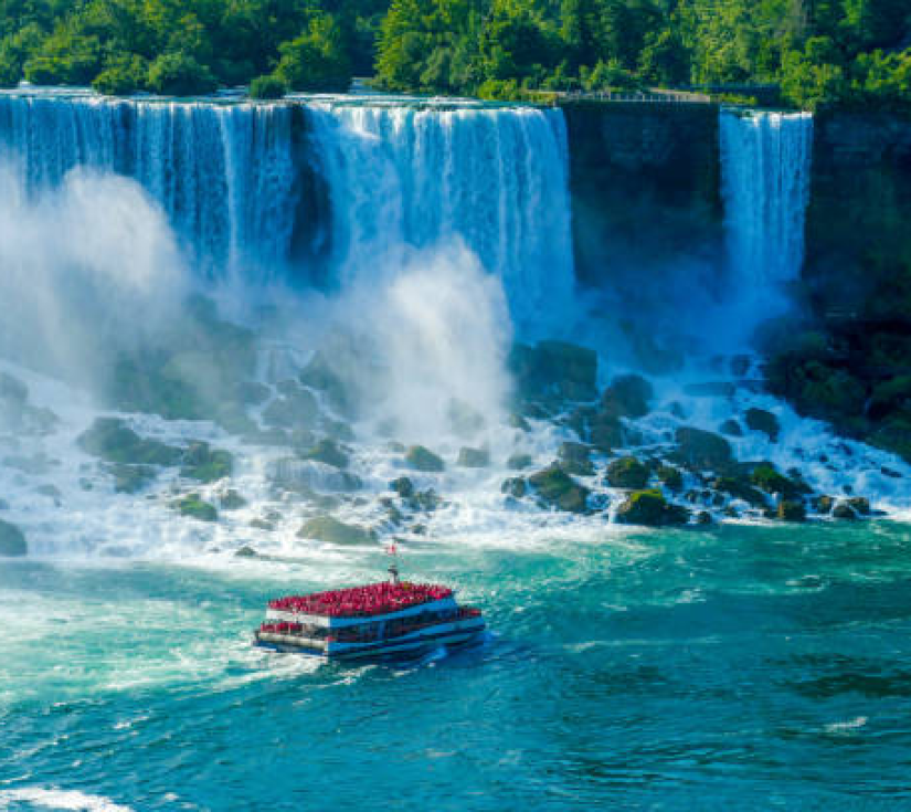 Tour du lịch Canada 6N5Đ | Hành trình khám phá xứ sở lá phong từ Toronto đến Quebec