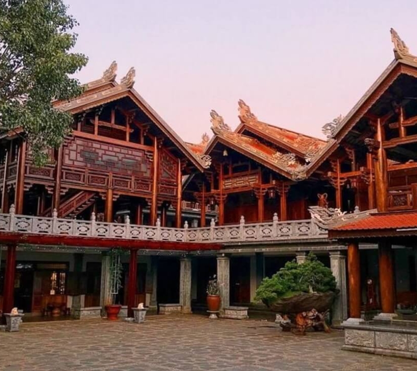 BUÔN MÊ THUỘT - TÀ ĐÙNG -  KHÁM PHÁ "XỨ SỞ ĐẠI NGÀN"