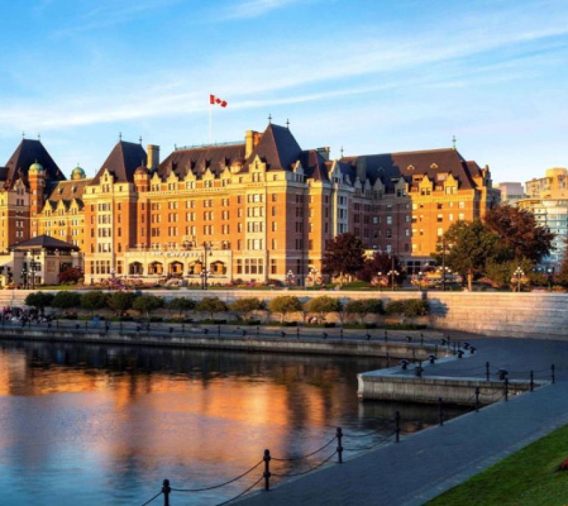 Liên tuyến Tây - Đông: VANCOUVER - VICTORIA - OTTAWA - TORONTO - NIAGARA FALLS - THOUSAND ISLANDS