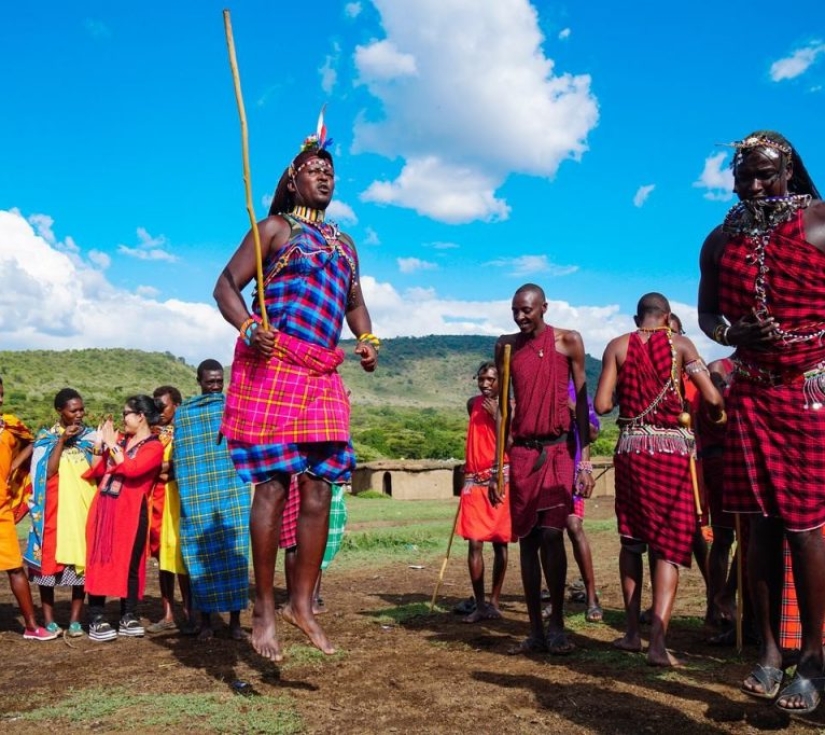 Châu Phi Hoang Dã "KENYA": AMBOSELI - NAIVASHA - NAKURU, KHU BẢO TỒN MAASAI MARA