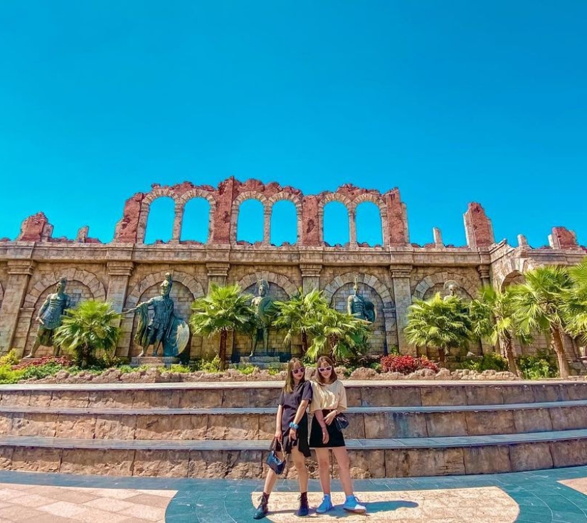 CÂU CÁ - NGẮM SAN HÔ – CÁP TREO HÒN THƠM VƯỜN THÚ SAFARI – VINWONDER