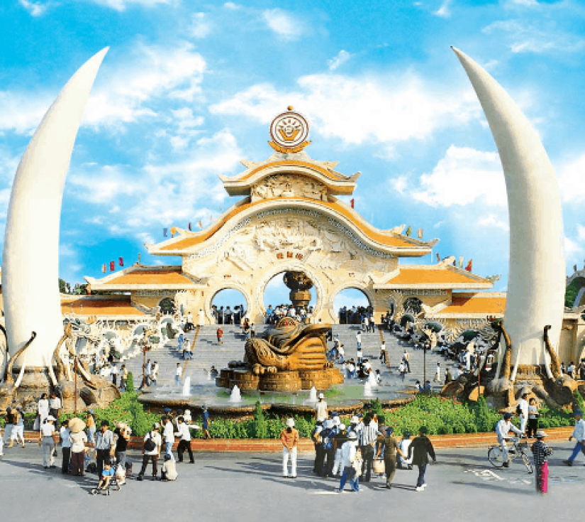 BÉ TẬP LÀM TÒ HE - SUỐI TIÊN FARM