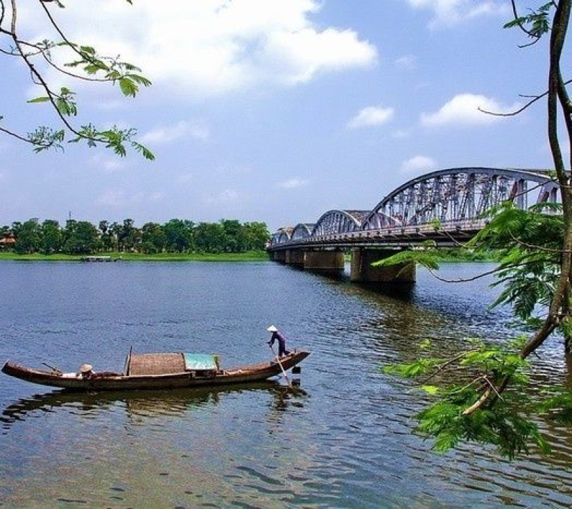  TOUR ĐÀ NẴNG – HUẾ – HỘI AN – BÀ NÀ HILLS