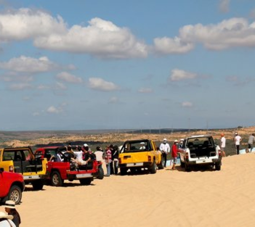 TOUR PHAN THIẾT | JEEP TOUR LÊN RỪNG XUỐNG BIỂN 3N2Đ