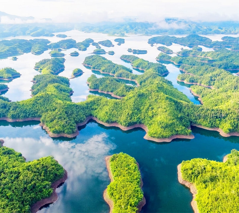 TÀ ĐÙNG (VỊNH HẠ LONG TÂY NGUYÊN)