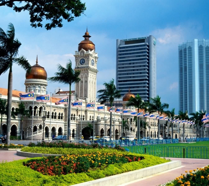 Tour liên tuyến Singapore – Malaysia: Bay Vietjet Air, ăn buffet BBQ, nghỉ khách sạn 4 sao