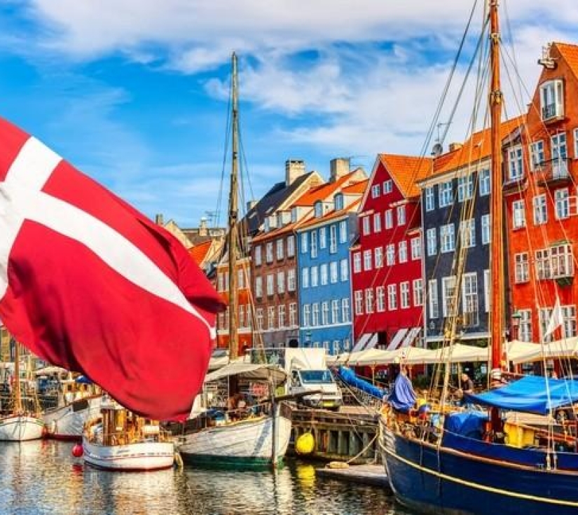 BẮC ÂU HUYỀN THOẠI: ĐAN MẠCH - NA UY - THỤY ĐIỂN - PHẦN LAN (12N11Đ)