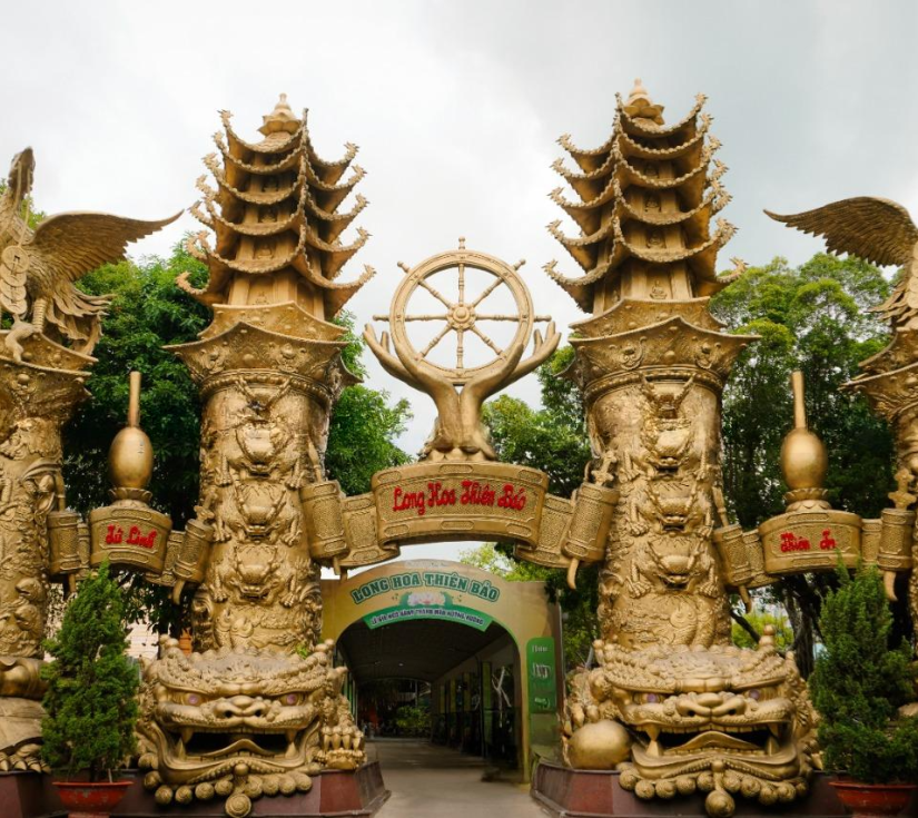 SUỐI TIÊN - GIANG SƠN BÁCH THÚ