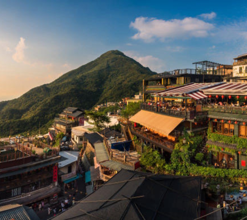 ĐÀI LOAN: ĐÀO VIÊN - ĐÀI TRUNG - HỒ NHẬT NGUYẾT - CỬU PHẦN - DÃ LIỄU - ĐÀI BẮC (5N4Đ)