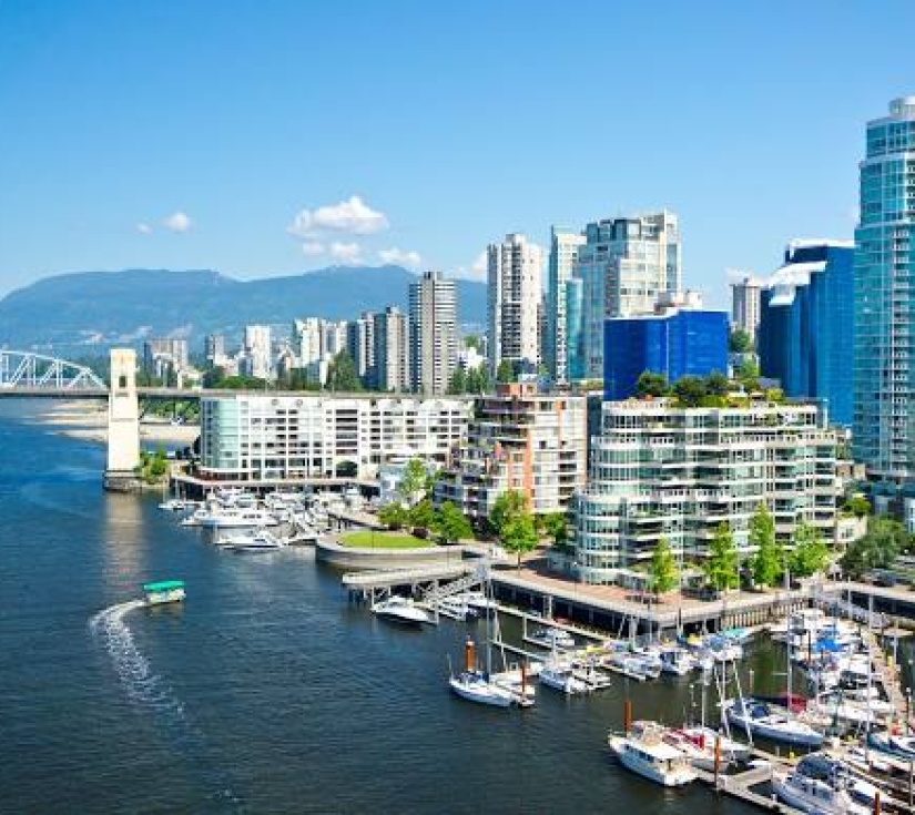 DU NGOẠN BỜ TÂY CANADA