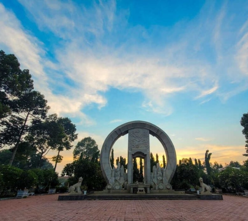Tour về nguồn Đồng Xoài – Bình Long – Lộc Ninh | Hành trình 1 ngày khám phá di tích lịch sử cùng Hoa Biển Travel