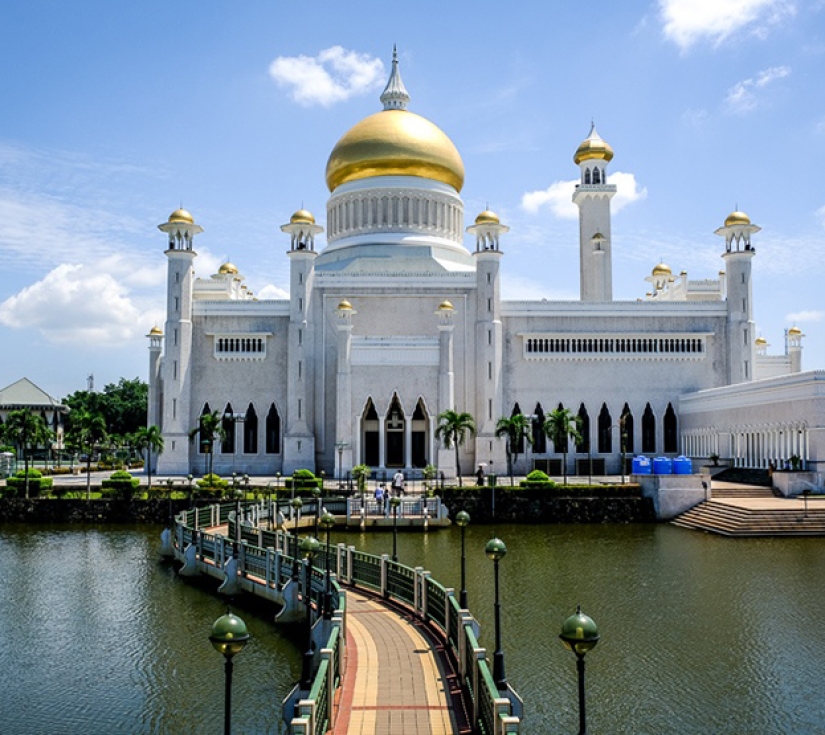  BRUNEI DARUSSALAM (4N3Đ)