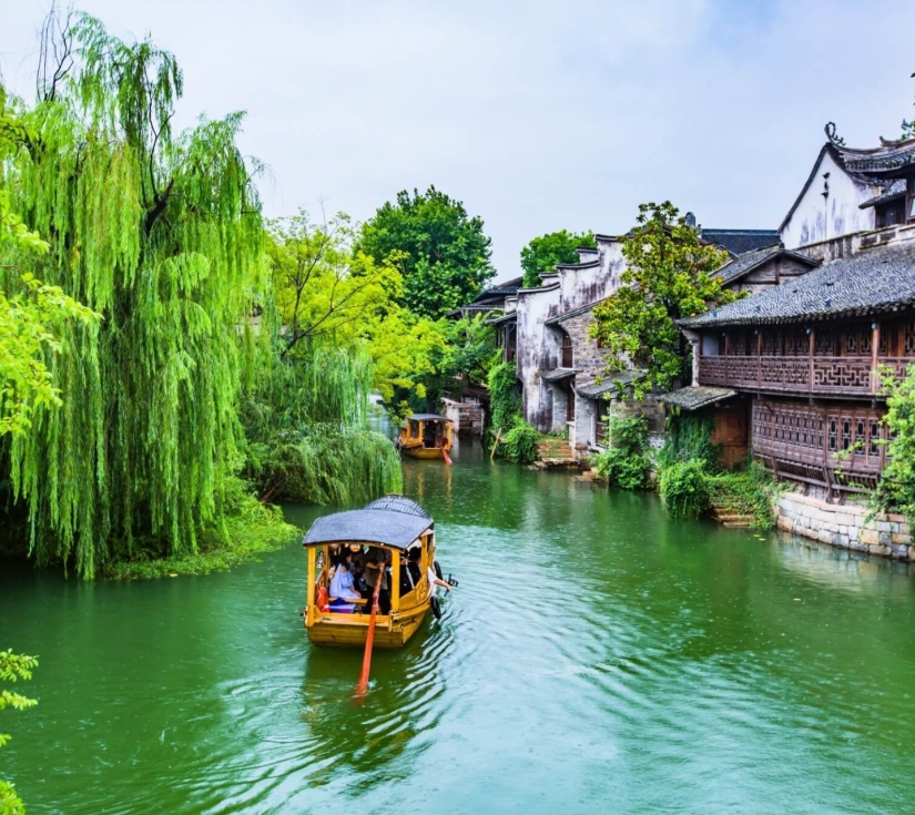 TRUNG QUỐC: THƯỢNG HẢI - Ô TRẤN - DISNEYLAND - THỦY CUNG (5N5Đ)