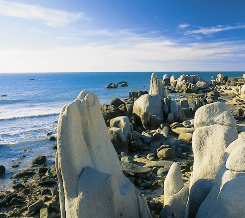 TOUR NINH CHỮ –  VĨNH HY (2 NGÀY 1 ĐÊM)