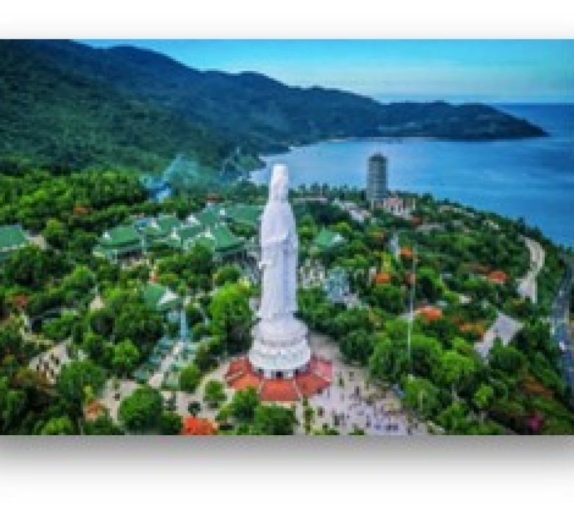 TP. HỒ CHÍ MINH – ĐÀ NẴNG – NGŨ HÀNH SƠN – BÀ NÀ HILLS – HỘI AN – BÁN ĐẢO SƠN TRÀ  03 Ngày 02 Đêm