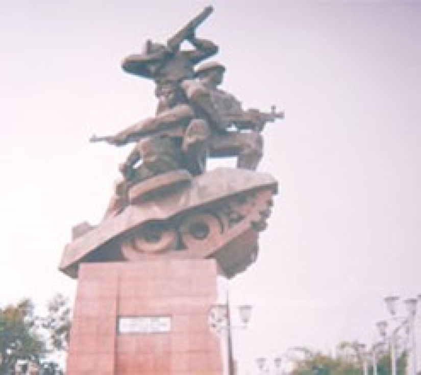 TOUR TRONG NGÀY: KHÁM PHÁ DI TÍCH ẤP BẮC & KHU DU LỊCH VINH SANG