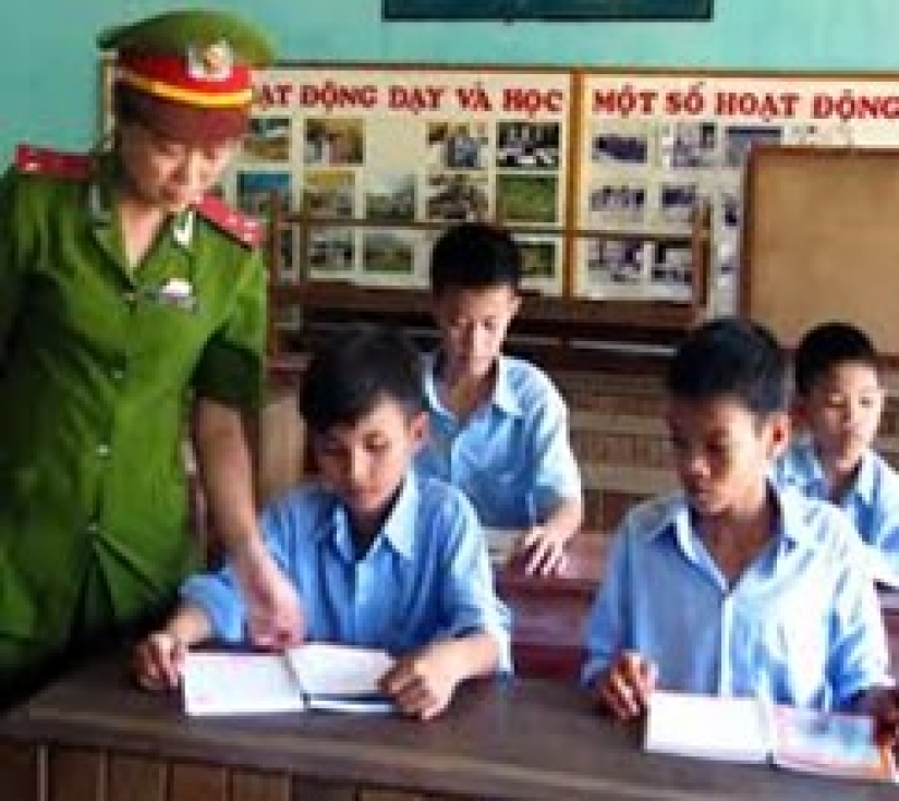 TRƯỜNG GIÁO DƯỠNG - BIỂN LONG HẢI 