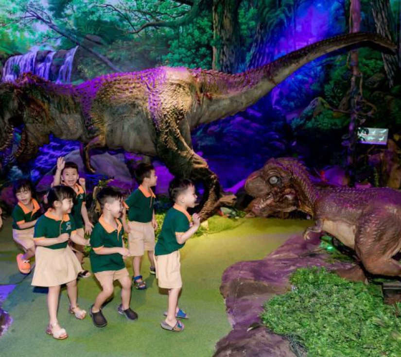 CÔNG VIÊN KHỦNG LONG - RAINBOW FUN