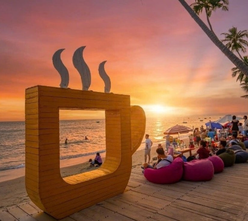 PHAN THIẾT – MŨI NÉ  SA MẠC HOANG SƠ