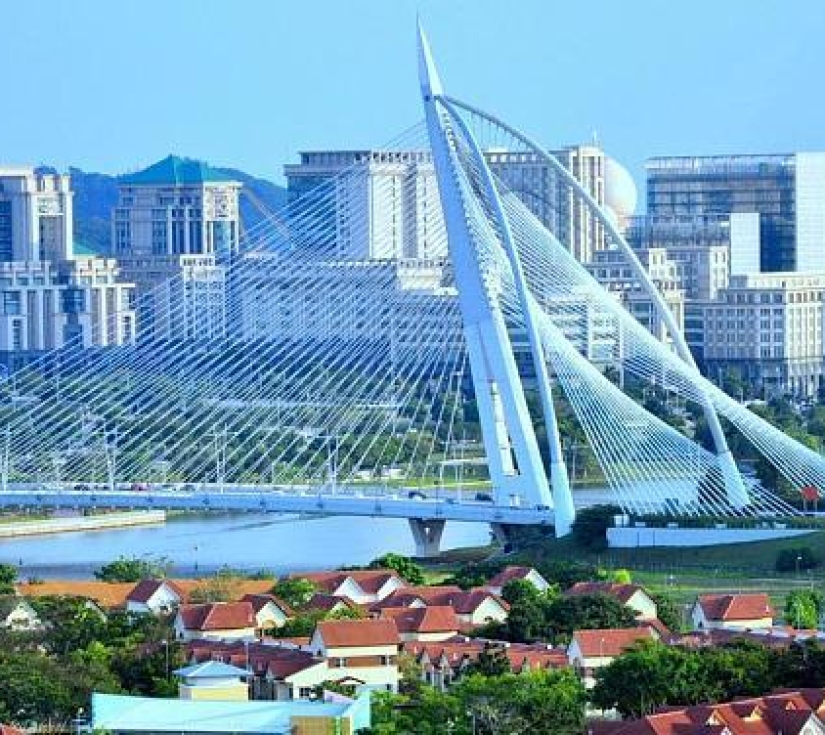 Tour liên tuyến Singapore – Malaysia: Bay Vietjet Air, ăn buffet BBQ, nghỉ khách sạn 4 sao