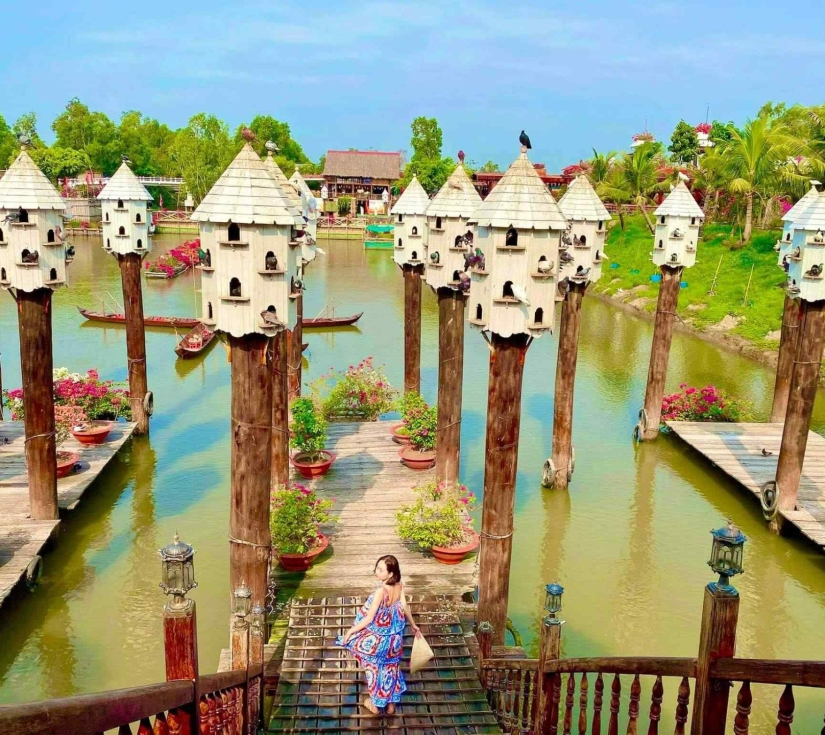 DU LỊCH MIỀN TÂY – ĐẢO BÀ LỤA – HÀ TIÊN – RỪNG TRÀM TRÀ SƯ